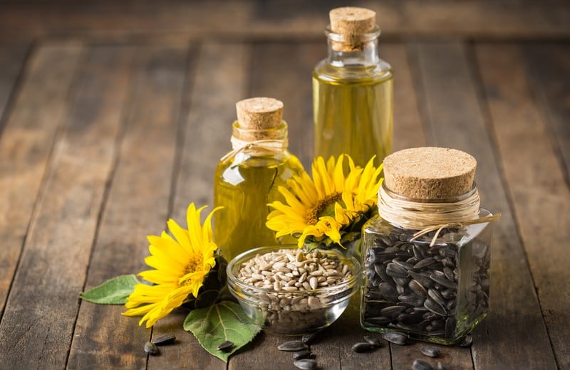 Understanding how high-oleic sunflower oil ranks with conventional sunflower and commonly used oils can help you make more informed choices.